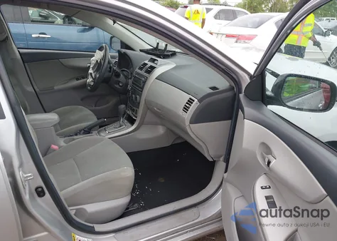 2012 Toyota Corolla S/Le z USA, uszkodzony, nr VIN 2T1BU4EE8CC775214